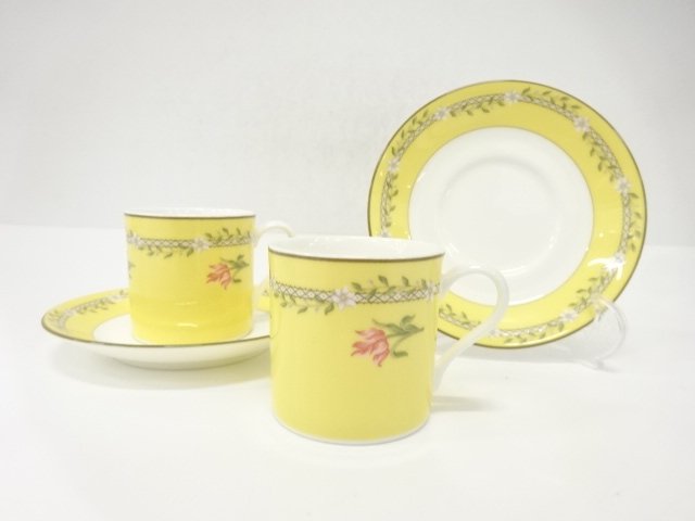 Pottery & Ceramics